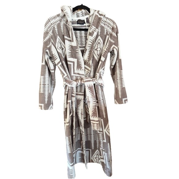 Pendleton Other - Pendleton Grey Harding Robe Women Aztec Pockets Tie XS-S Cozy Warm Hood